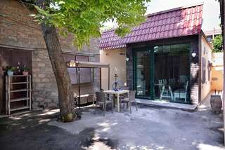 Хостелы Retro Hostel & Tours Ереван-1